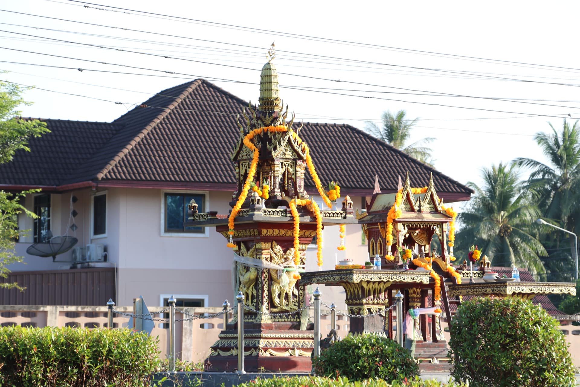 ตักบาตรปีใหม่เสริมสิริมงคล ปี พ.ศ.2568