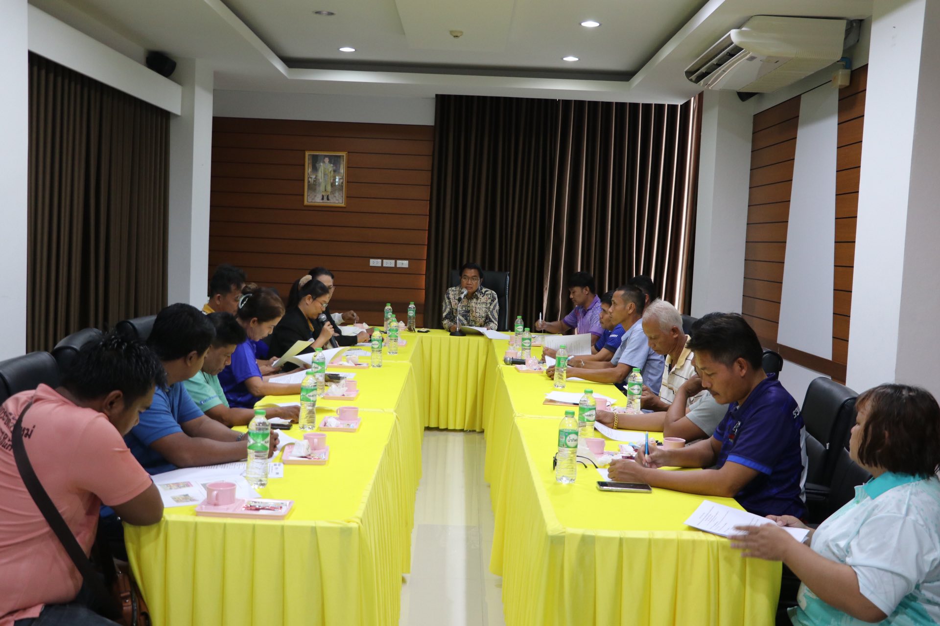 การประชุม ปรึกษาหารือ เตรียมความพร้อม ของชุมชนที่จัดส่งทีมเข้าร่วมประกวด การประกวดจาด และ การประกวดขบวนแห่จาด โครงการส่งเสริมอนุรักษ์สืบสานประเพณีวันสารทเดือนสิบตำบลกระบี่น้อย ประจำปี 2568