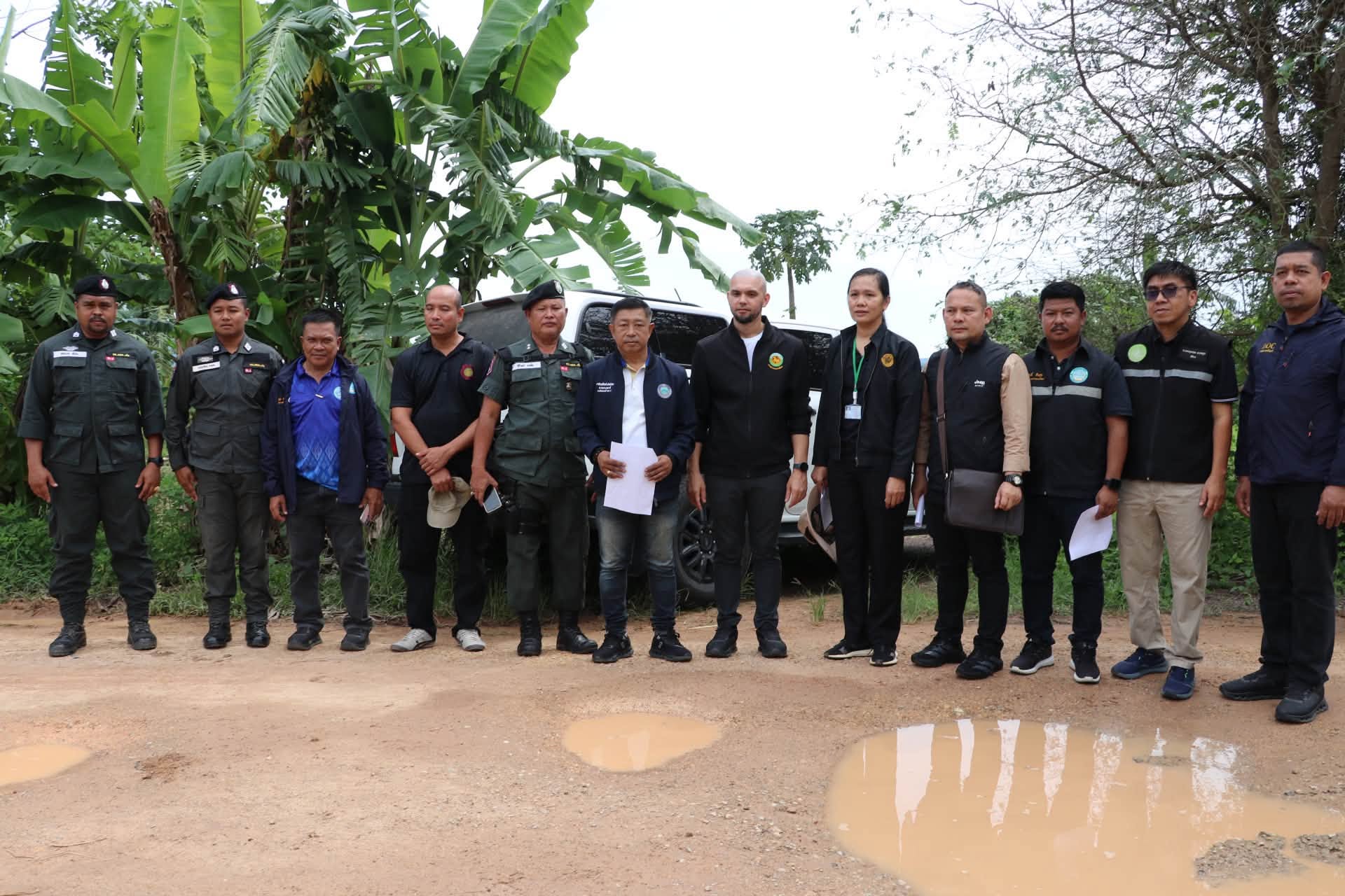 ลงพื้นที่ตรวจสอบที่ดิน ส.ป.ก. บริเวณหมู่ที่ 4 ตำบลกระบี่น้อย อำเภอเมืองกระบี่ เนื้อที่ประมาณ 200 ไร่