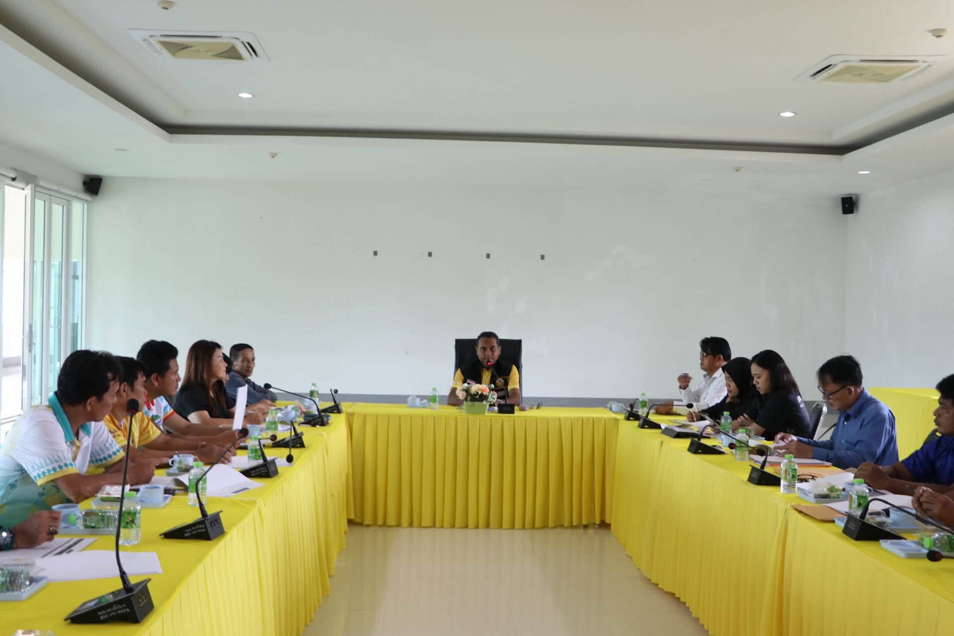 ประชุม พิจารณาร่างและให้ความเห็นชอบแผนพัฒนาท้องถิ่น พ.ศ.2566 – 2570 เพิ่มเติม ครั้งที่ 1/2569 และเปลี่ยนแปลง ครั้งที่ 1/2569