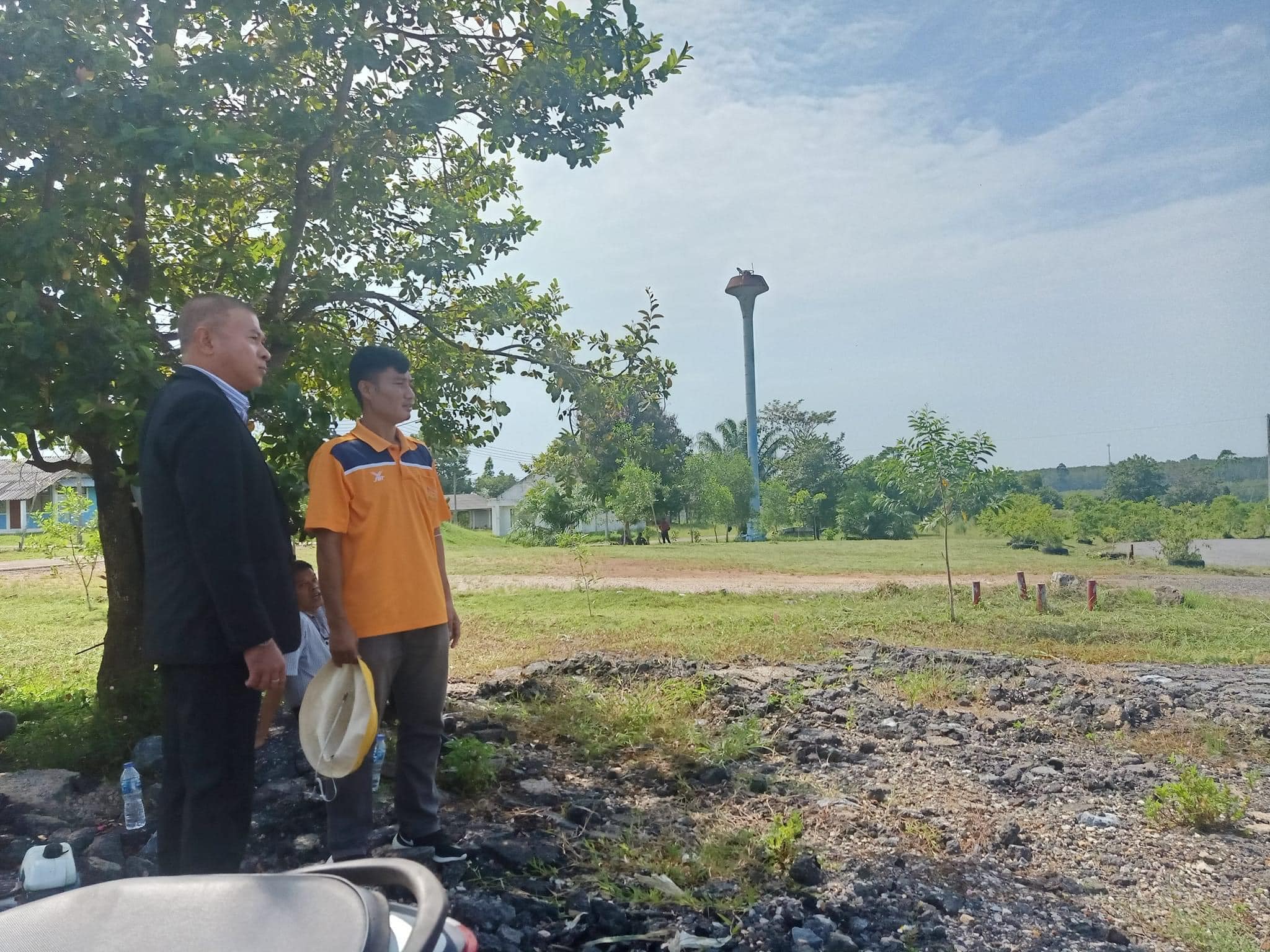 ลงพื้นที่ เตรียมการจัดสถานที่ในการจัดงานลอยกระทง ประจำปี 2565